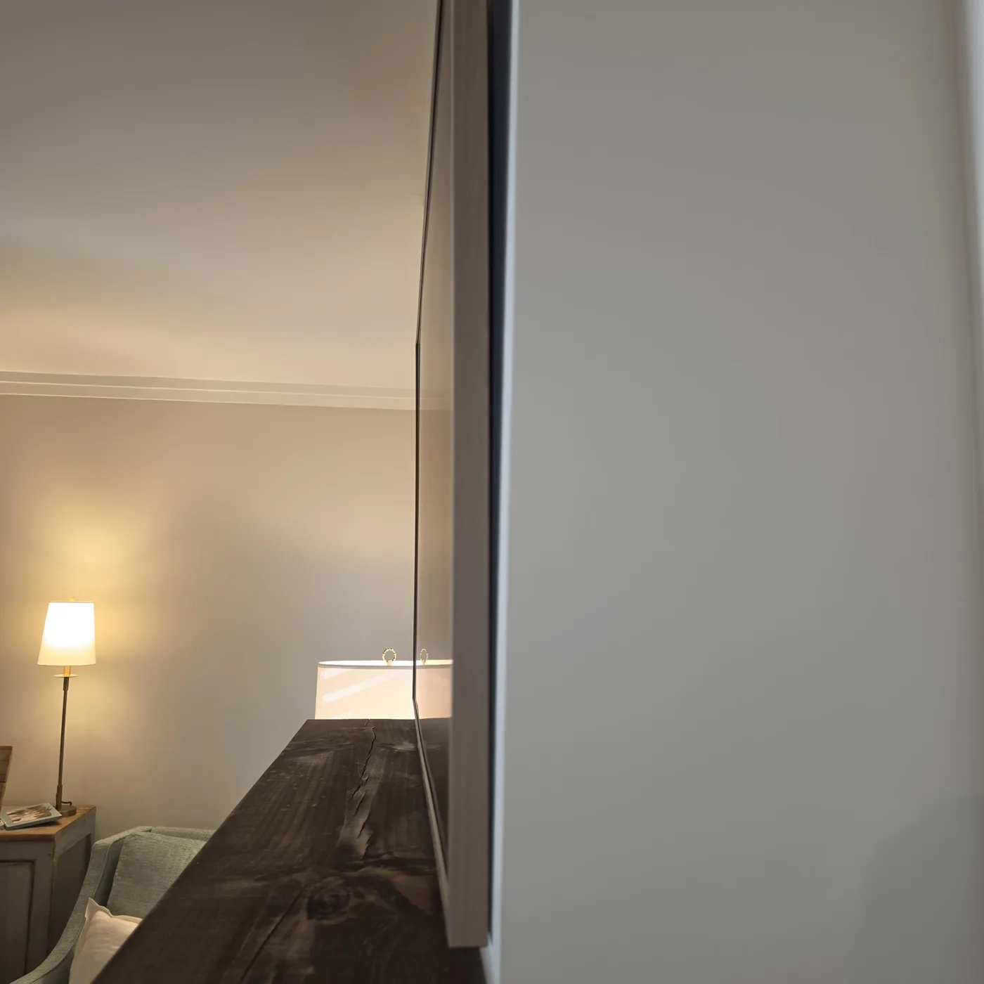 Side view: mounted flush to the wall